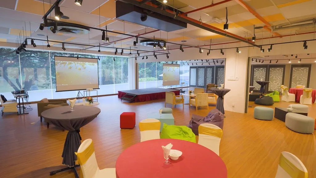 Everly Hotel Showcase Video Image 1